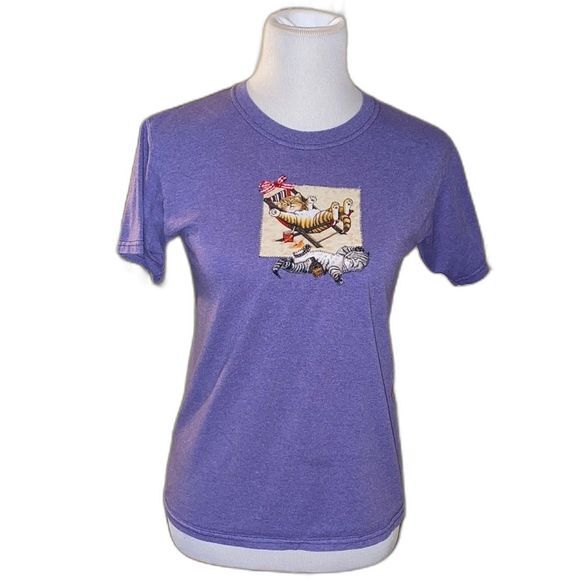 Cat Lady Purple Beach T-Shirt - Picture 1 of 9